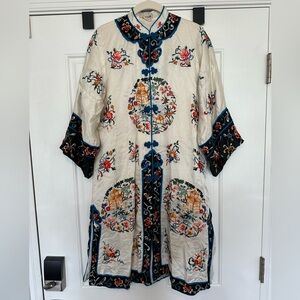Vintage ESME Chinese Royal White Silk Embroidered Robe Long Coat Kimono 1950-60